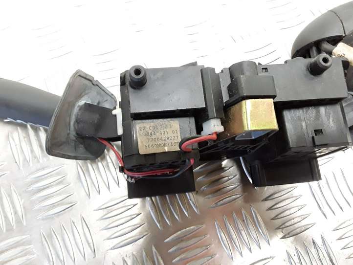 Renault Megane II (2002 - 2005)  34440101 Комплект ручек