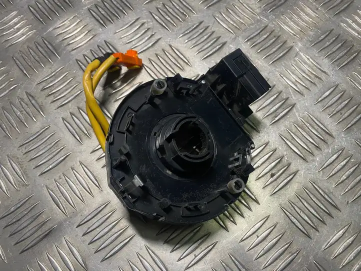 Toyota Avensis T250 (2006 - 2009) 9RG9663F Контактное кольцо SRS — фото 2