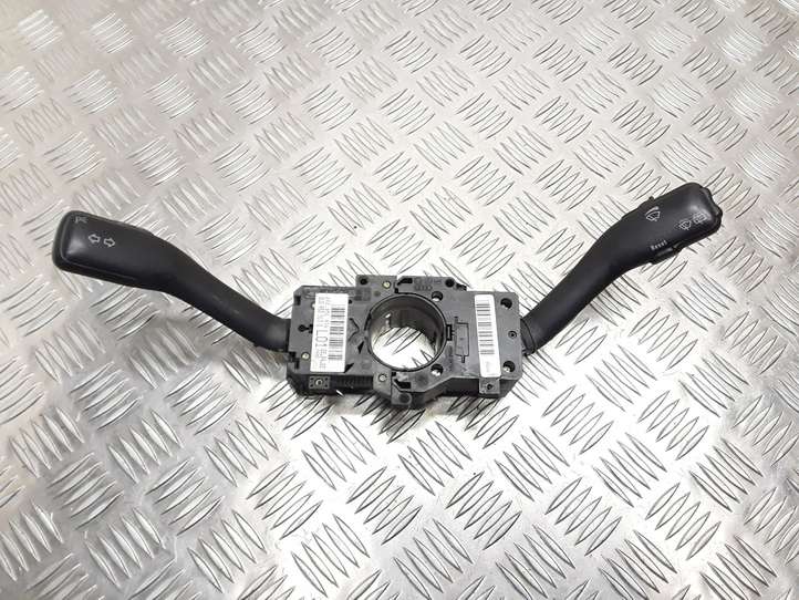 Audi A6 (2001 - 2004)  K0301202032 Комплект ручек