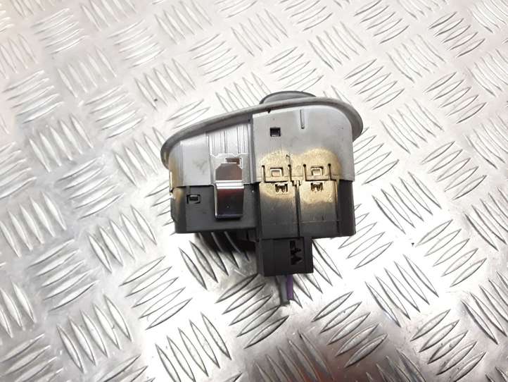 Mercedes-Benz C W203 (2000 - 2007)  24406574722 Включатель фонарей