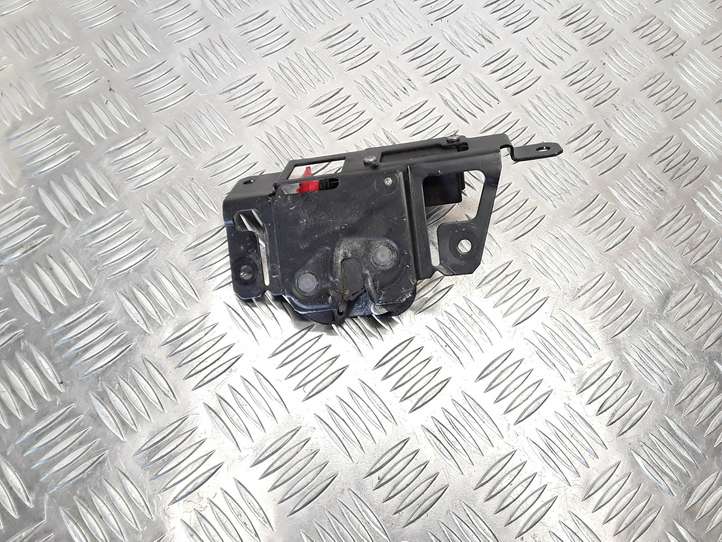 BMW X3 E83 (2003 - 2010)  51247201561 Замок задней крышки