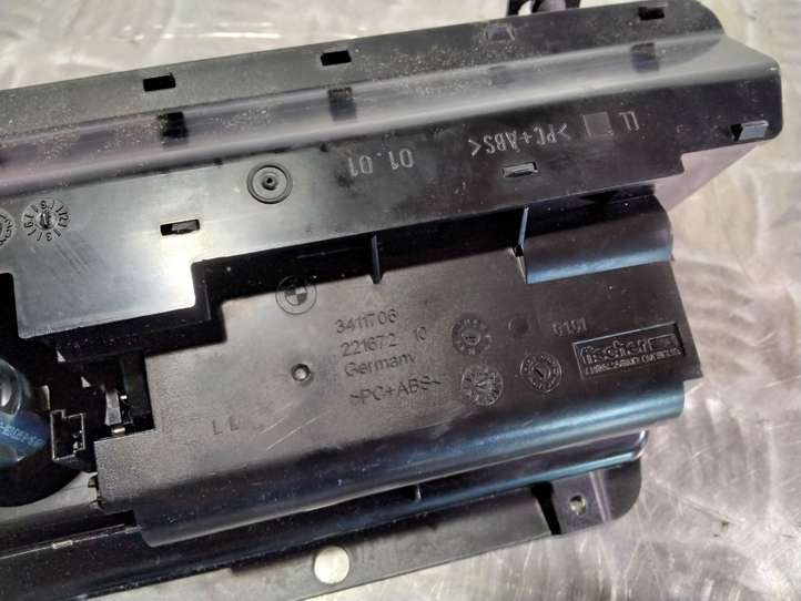 BMW X3 E83 (2003 - 2010)  3411706 Пепельница