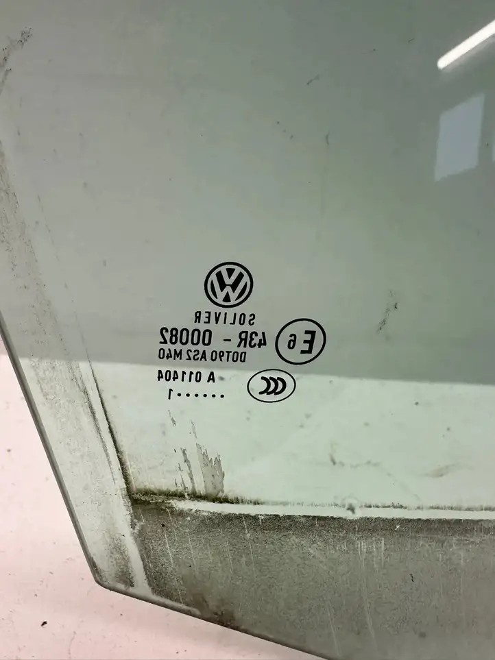 Volkswagen PASSAT B7 (2011 - 2014) 43R000082 Стекло передней двери — фото 4