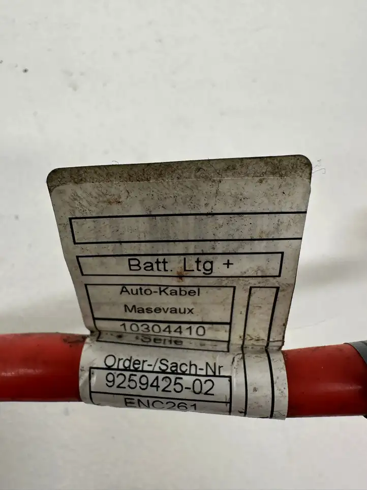 BMW 3 F30 F35 F31 (2012 - 2018) 9259425 Плюсовой провод аккумулятора — фото 3