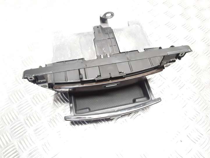 BMW 7 E65 E66 (2001 - 2008)  72758411 Ящик для вещей