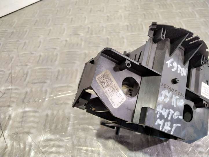 Volkswagen Caddy (2004 - 2010)  ANP80H012C Ручка поворотов/ фонарей