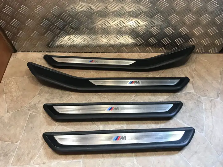 BMW 7 F01 (2008 - 2016) 7190973 Внутренняя обшивка порога (комплект) — фото 4