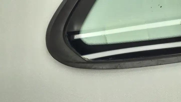 BMW X1 E84 (2009 - 2015) 2991374 Заднее боковое стекло — фото 3