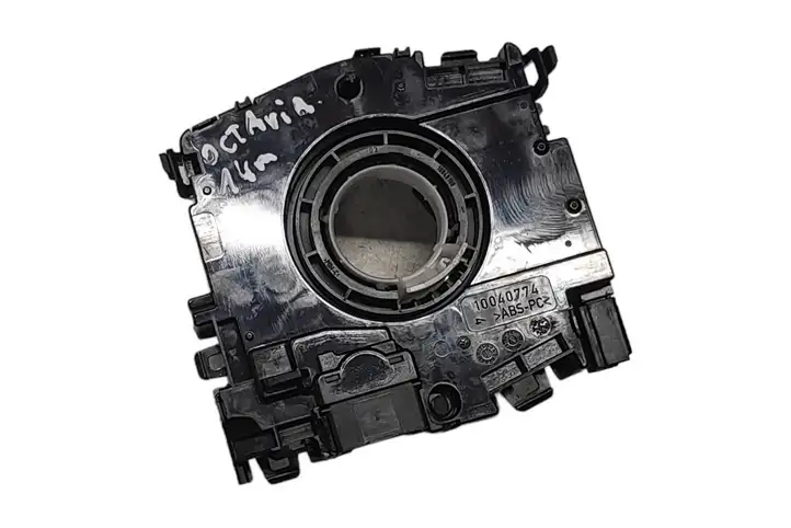 Skoda Octavia Mk3 (5E) (2013 - 2019) 5Q0953549C Контактное кольцо SRS — фото 2