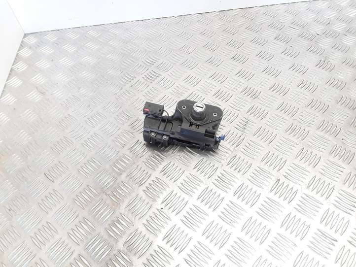 Opel Meriva (2002 - 2006)  09183495 Замок задней крышки