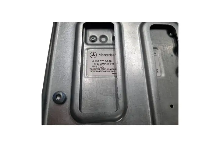 Mercedes-Benz R W251 (2005 - 2013) A2518706689 Усилитель звука — фото 2
