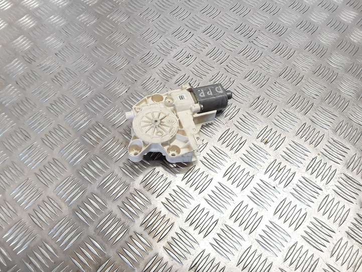 Ford Focus (2005 - 2008)  0130822216 электродвигатель переднего стеклоподъемника