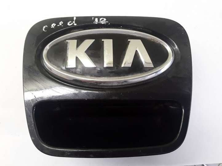 Kia Ceed (2010 - 2012)   Ручка задней крышки