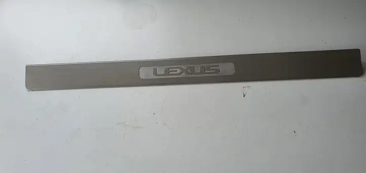 Lexus GS 300 350 430 450h (2004 - 2007) Внутренняя отделка переднего порога — фото 3