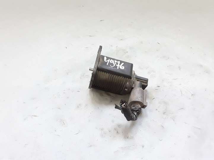 Renault Clio II (2001 - 2005)  8200488774A Клапан EGR