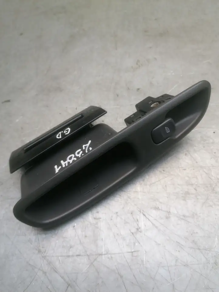 Volvo S60 (2000 - 2004) 19206 Кнопка стеклоподъемников — фото 1