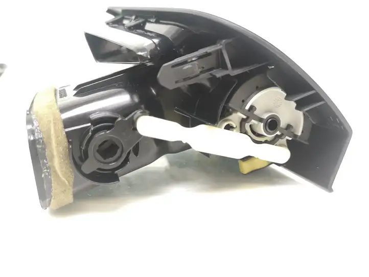 Toyota Verso (2012 - 2015) 556600F020 Боковой воздушный дефлектор — фото 3