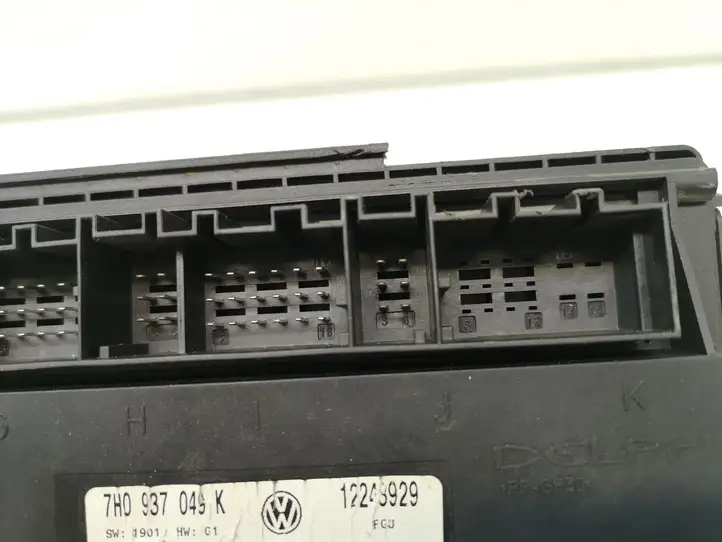 Volkswagen Transporter - Caravelle T5 (2003 - 2009) 7H0937049K Модуль комфорта — фото 6