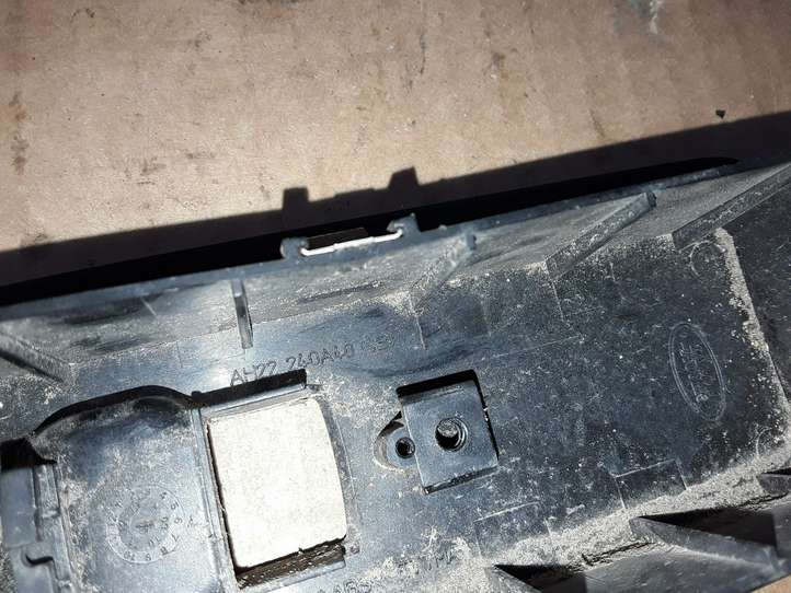 Land Rover Range Rover Sport (2009 - 2013)  AH22240A40CBW Отделка  кнопки стеклоподъемника