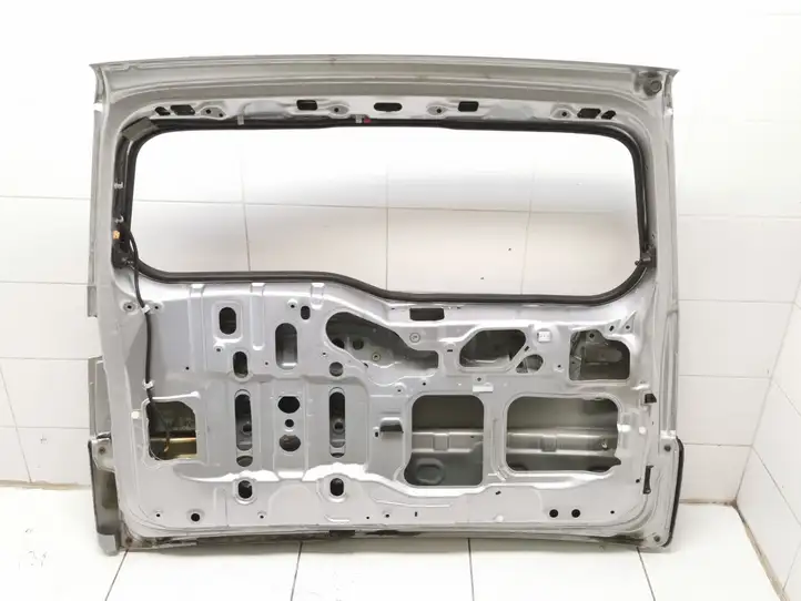 Honda CR-V (2006 - 2009) Крышка багажника — фото 9