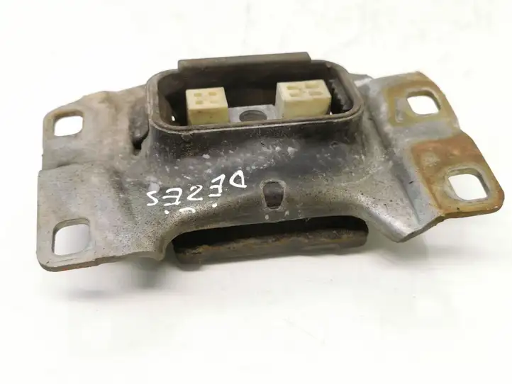 Ford Focus (2011 - 2015) 322A69A Подушка КПП — фото 2