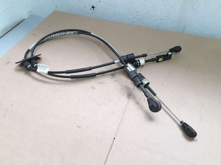Land Rover Freelander (2006 - 2010)  613564CECDA Трос переключения передач