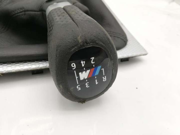 BMW 1 E81 E87 (2004 - 2011)   Отделка рычага переключения передач (кожа, головка)