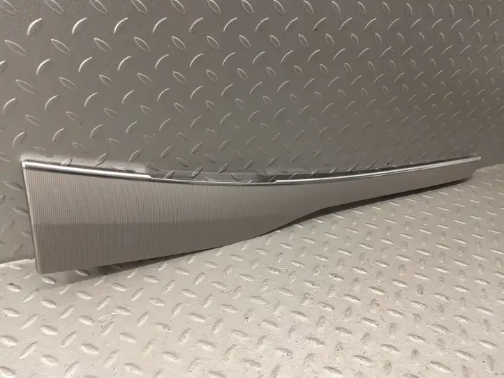 Volvo XC90 (2014 - 2019) 31407868 Декоративная планка — фото 2