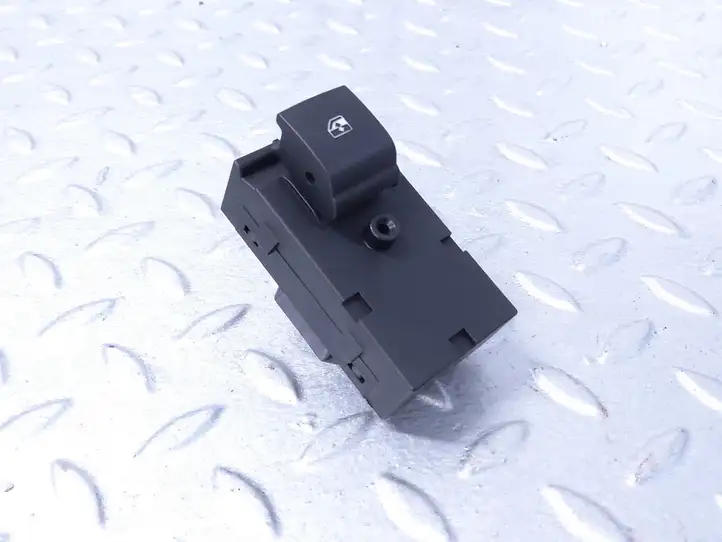 Cadillac ATS (2012 - 2019) 92256973 Кнопка стеклоподъемников — фото 1