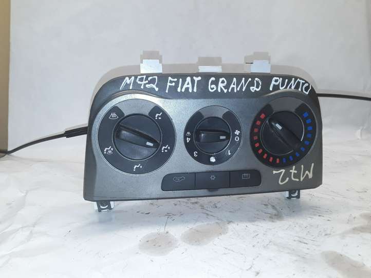 Fiat Grande Punto (2005 - 2014)   Блок управления кондиционера воздуха / климата/ печки (в салоне)