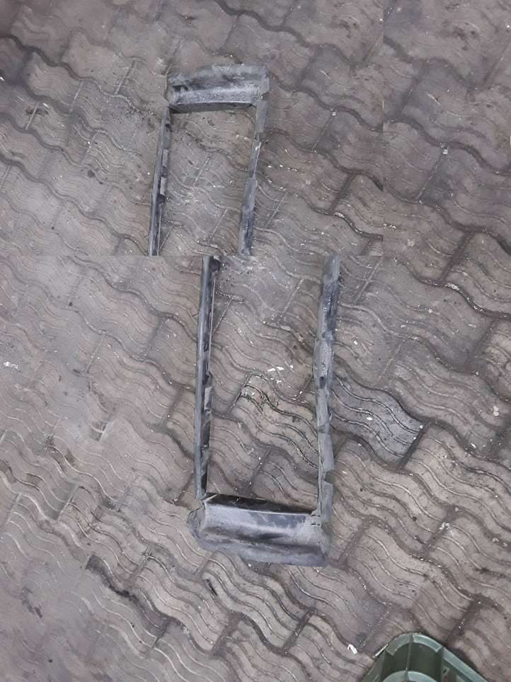 Land Rover Freelander (2006 - 2010)  6H528327 Устройство (устройства) для отвода воздуха