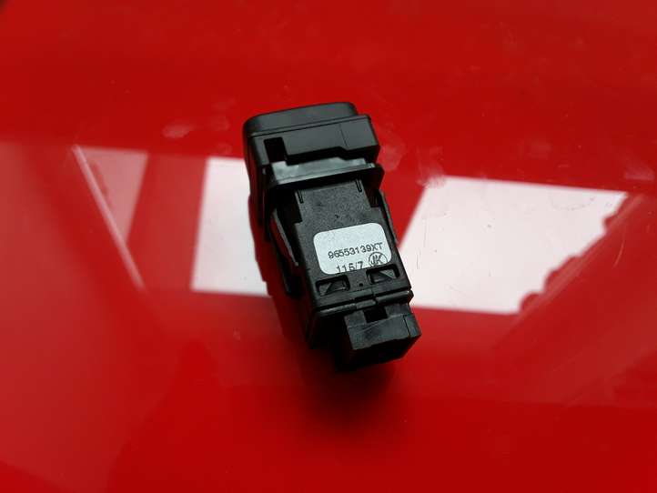 Dodge Nitro (2006 - 2011)  96553139XT Включатель датчиков парковки