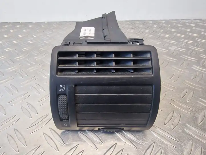 Volkswagen Sharan (2003 - 2010) 7M3819704D Боковой воздушный дефлектор — фото 1