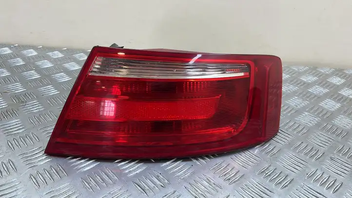 Audi A5 8T 8F (2007 - 2011) 8T0945096 Задний фонарь в кузове — фото 1
