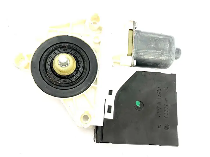 Audi A3/S3 8P (2004 - 2008) 8P4959802E Стеклоподъемник задней двери — фото 4