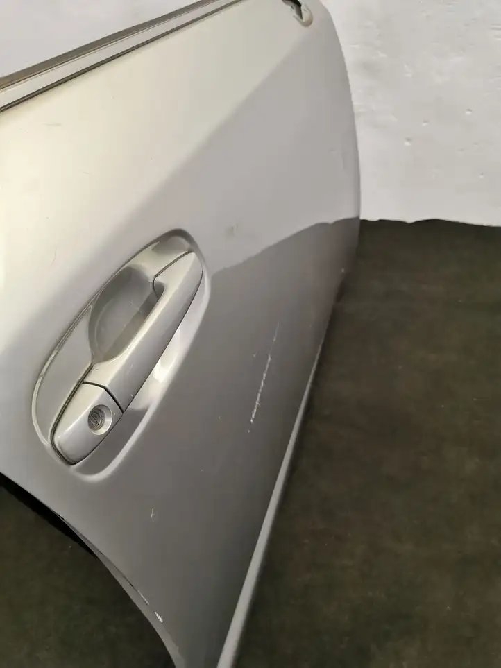 Toyota Avensis T270 (2009 - 2012) Дверь — фото 2