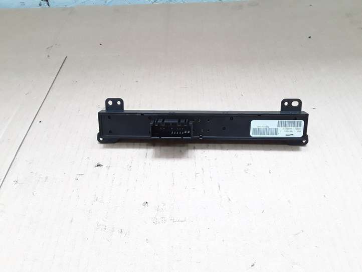 Jeep Grand Cherokee (2004 - 2010)  P56010694AD Включатель системы стабильности (ESP)