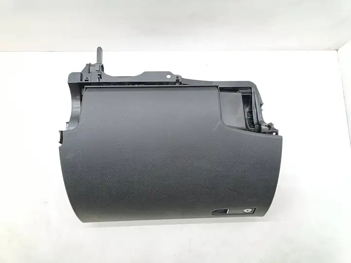 Mercedes-Benz C W204 (2007 - 2014) A2046800010 Бардачок в сборе — фото 4