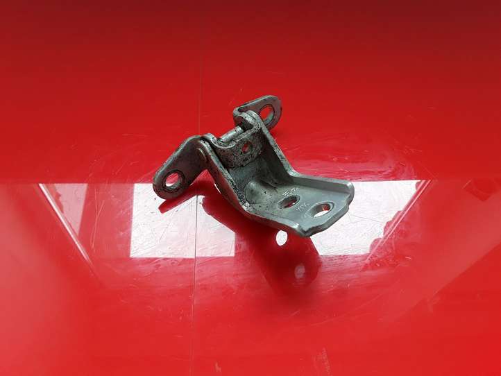 Kia Sorento (2009 - 2014)  A046057 Нижняя петля передней двери