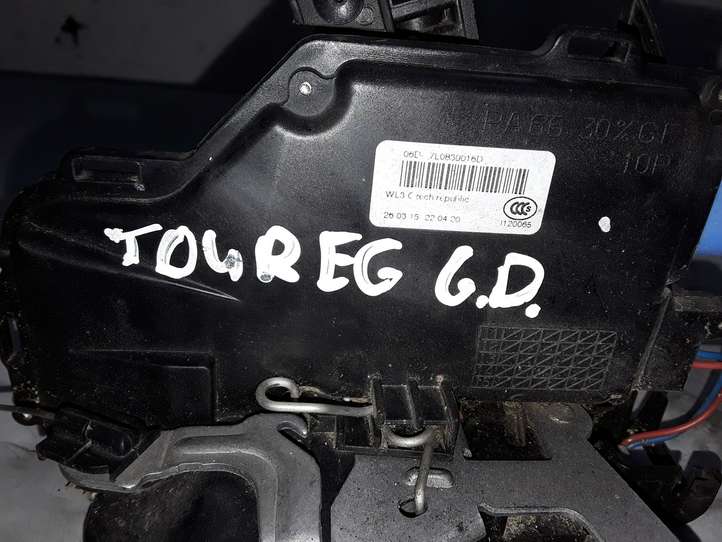 Volkswagen Touareg I (2002 - 2010)  7L0839016D Замок задней двери