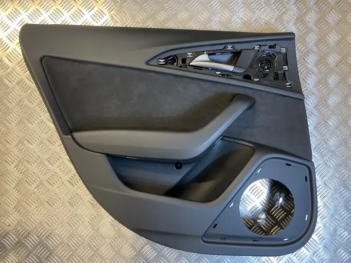 Audi A6 C7 (2014 - 2018) 4G0867221 Обшивка задней двери — фото 1