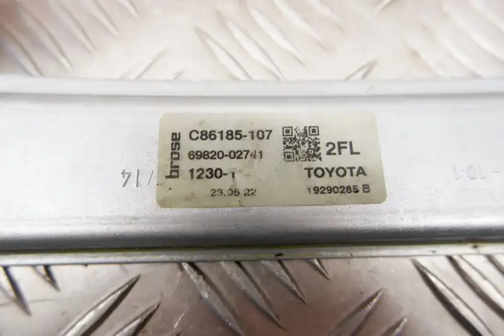 Toyota Corolla E210 E21 (2018 - ) 6982002741 Электростеклоподъемник передний (комплект) — фото 2