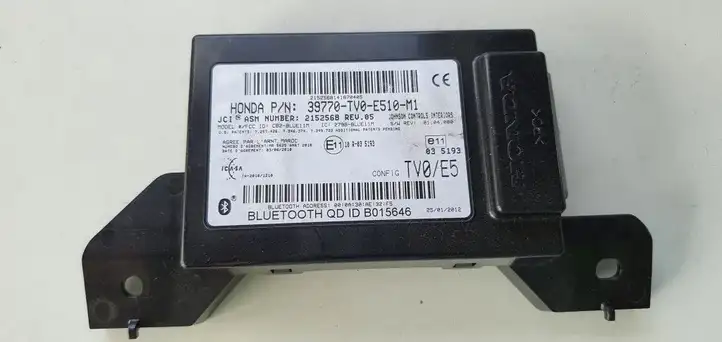 Honda Civic IX (2011 - 2017) Bluetooth модуль — фото 1