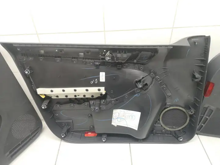 Volkswagen Jetta VI (2011 - 2018) 5C7867012A Комплект отделки дверей — фото 3