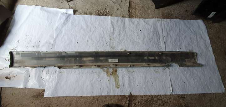 BMW 3 E46 (1998 - 2005)  19574561 Порог