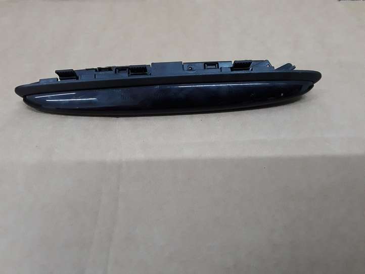 Mercedes-Benz C W204 (2007 - 2014)  A2465420023 Экран сенсорного экрана парковки PDC