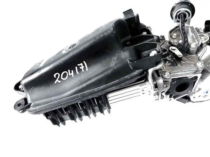 Mercedes-Benz C W204 (2007 - 2014) A6511400760 Охладитель клапана EGR — фото 13