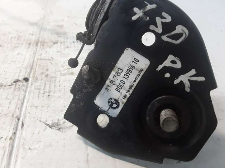 BMW 7 F01 F02 F03 F04 (2008 - 2016)  13989610 Ручка капота