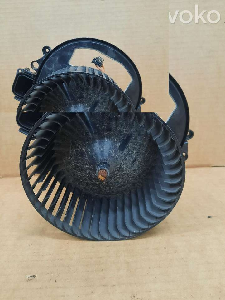 BMW 1 F20 F21 (2011 - 2019)  T967354 Вентилятор печки