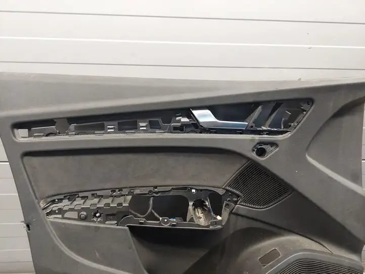 Audi Q5 SQ5 (2017 - ) 80A867133 Обшивка передней двери — фото 3